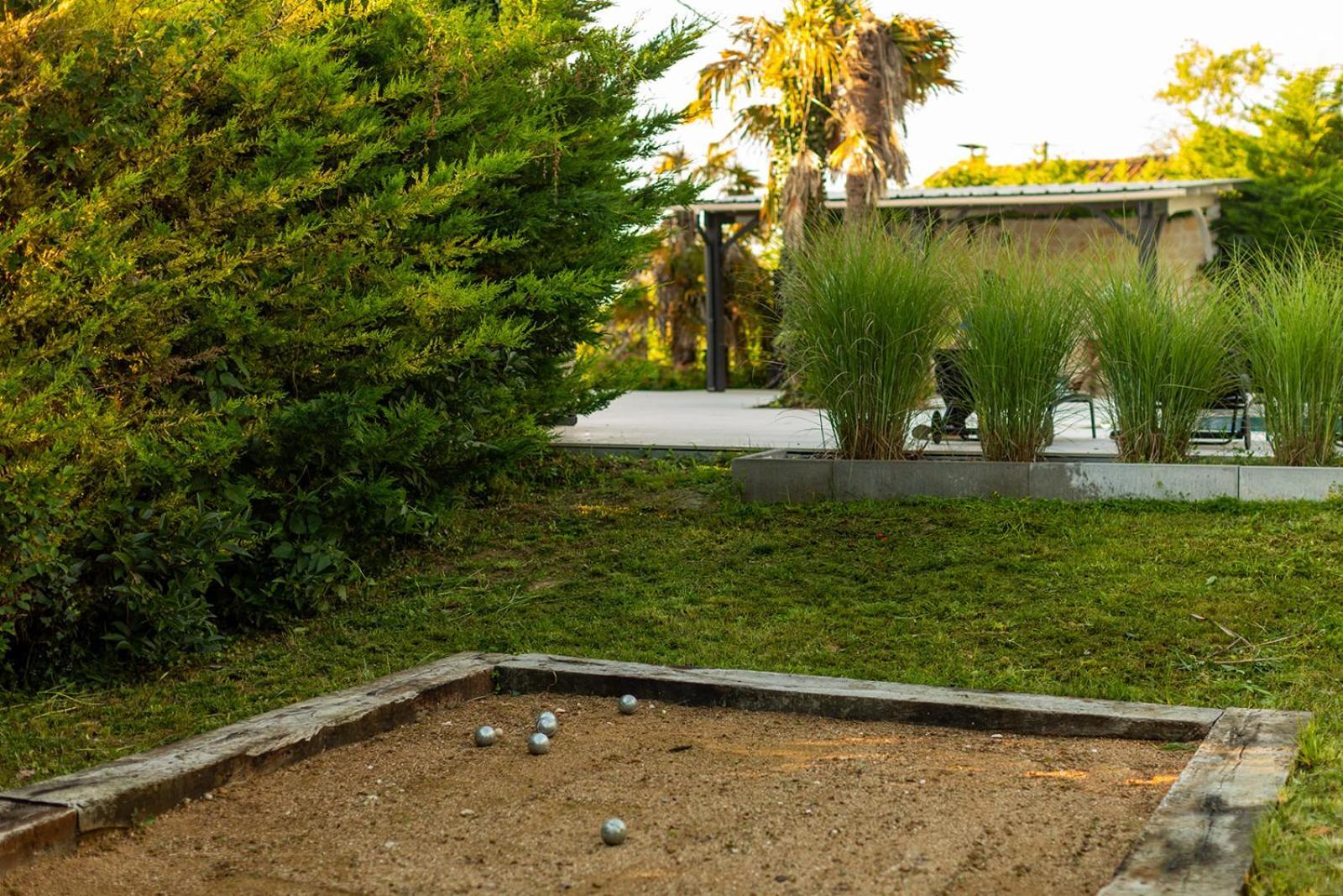 Villa Au Petit Bonheur Avec Clim - Hameau Au Calme - Piscine Chauffee - Petanque Moncrabeau 외부 사진