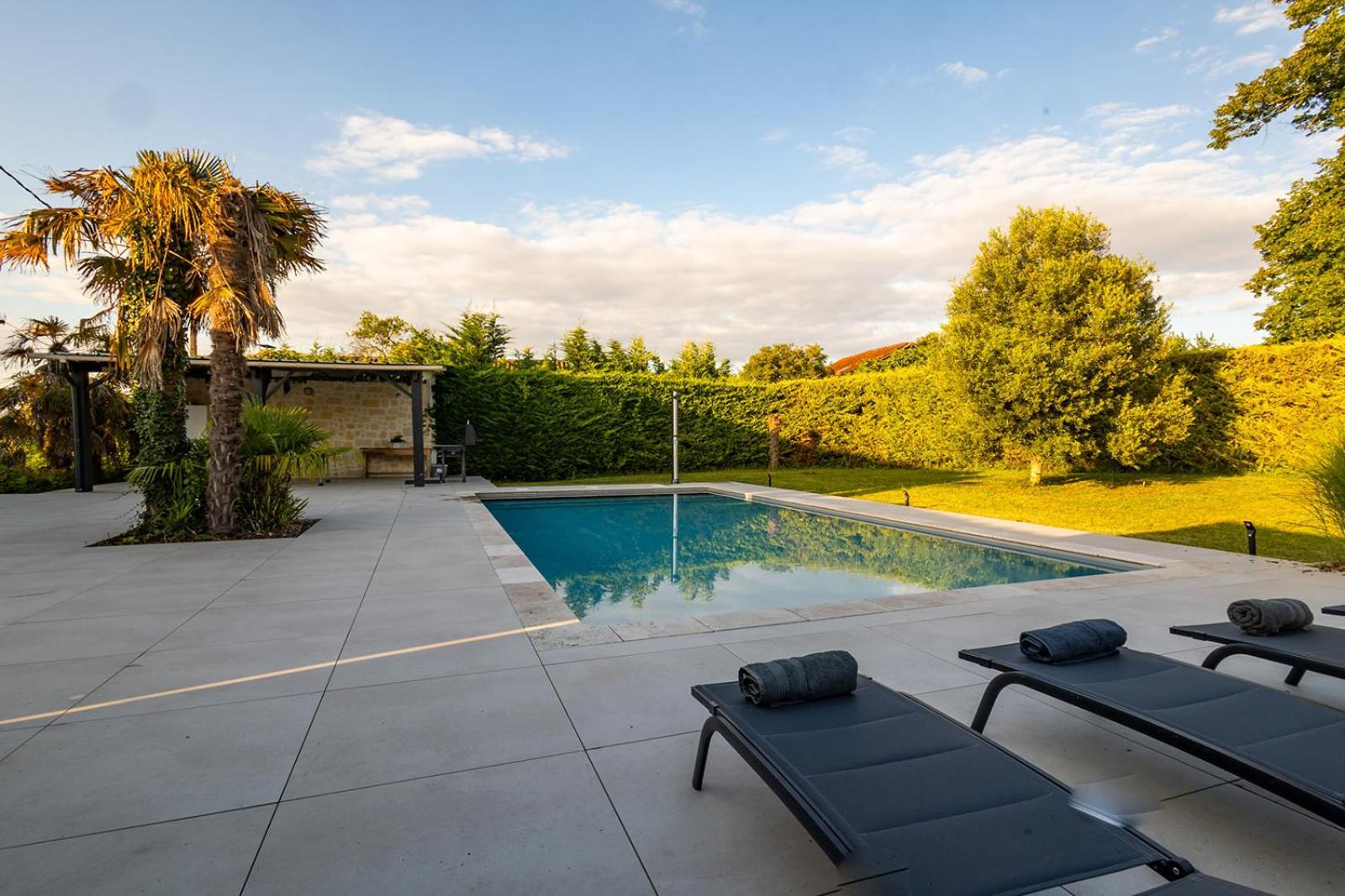 Villa Au Petit Bonheur Avec Clim - Hameau Au Calme - Piscine Chauffee - Petanque Moncrabeau 외부 사진